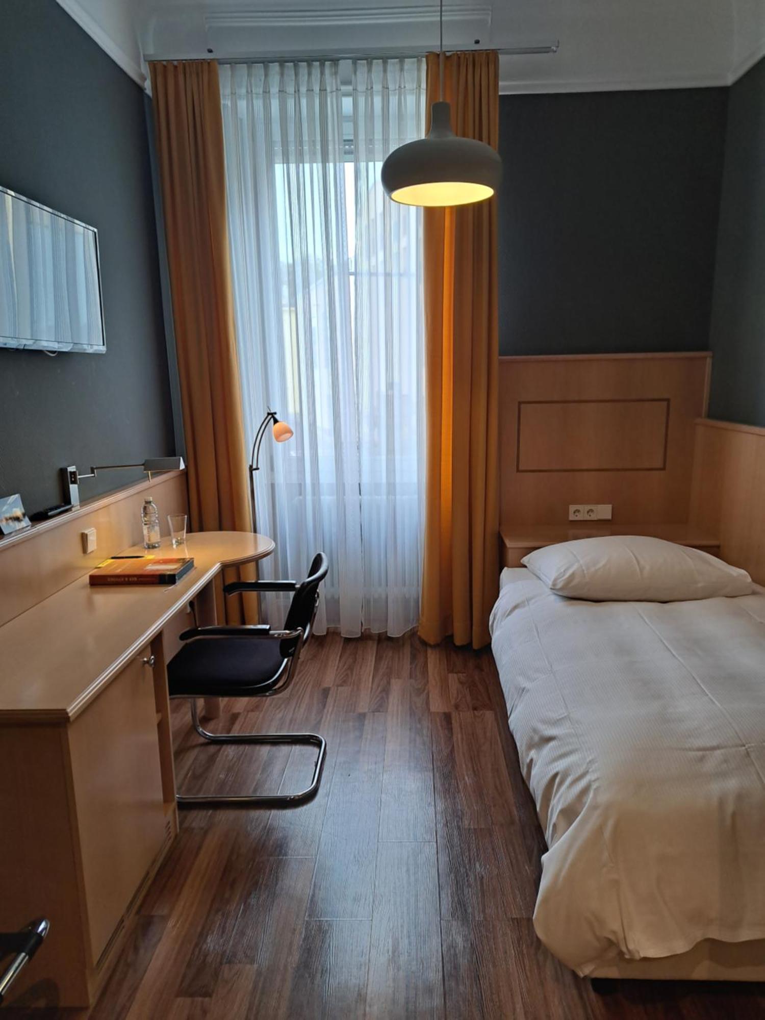Hotel Union Offenburg Esterno foto